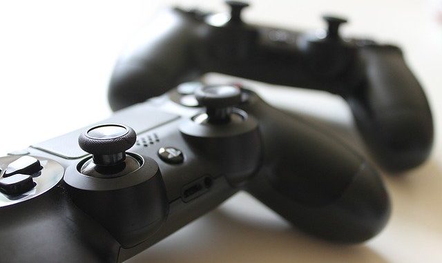 joystick-1216816_640